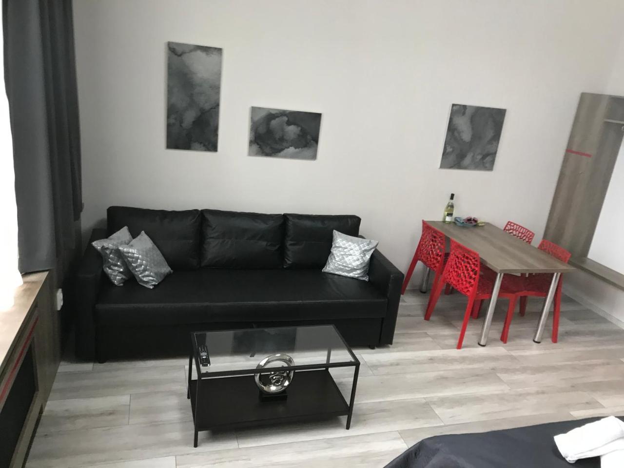 ליברץ Old Town Boutique Apartments מראה חיצוני תמונה