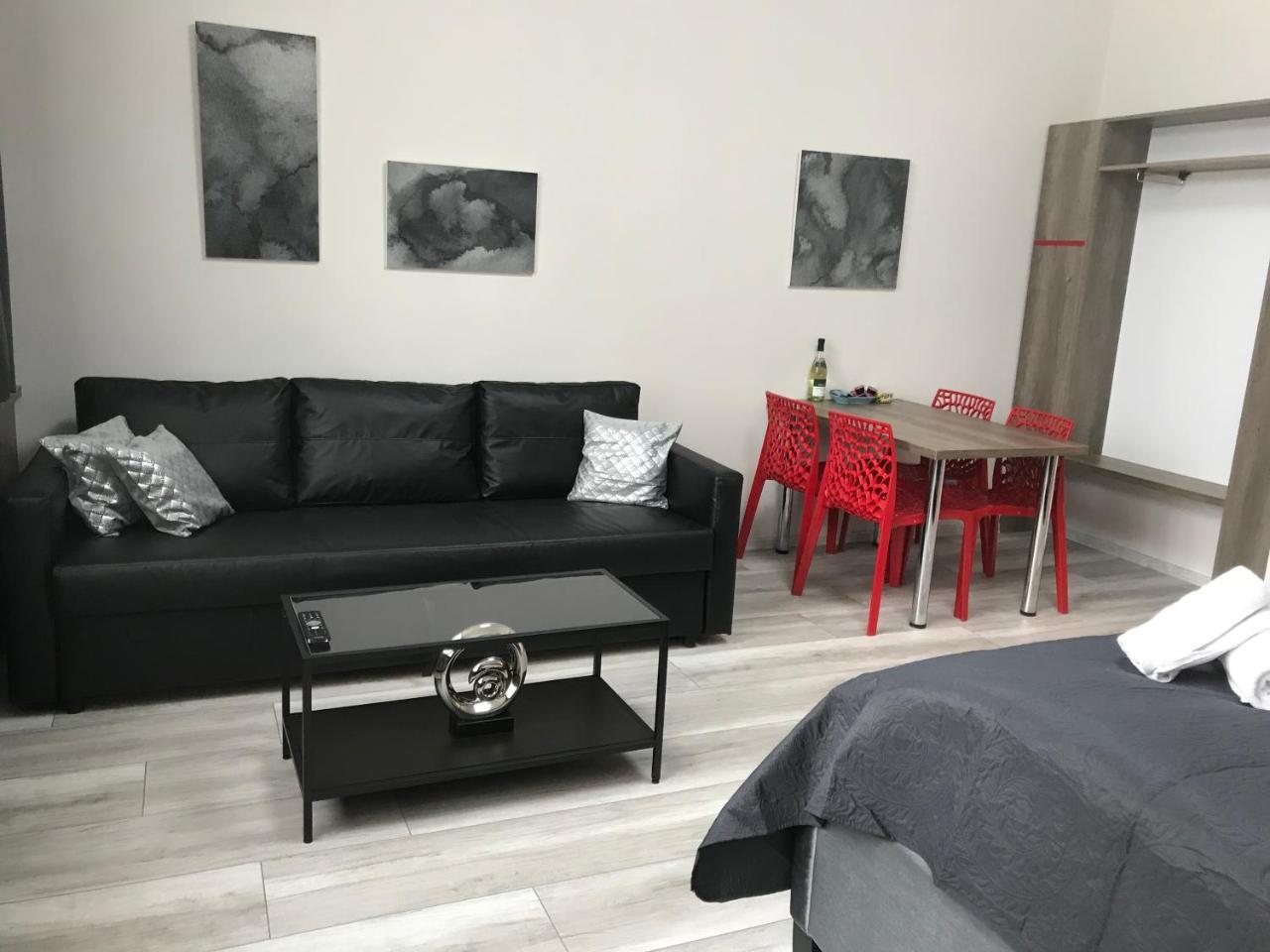 ליברץ Old Town Boutique Apartments מראה חיצוני תמונה